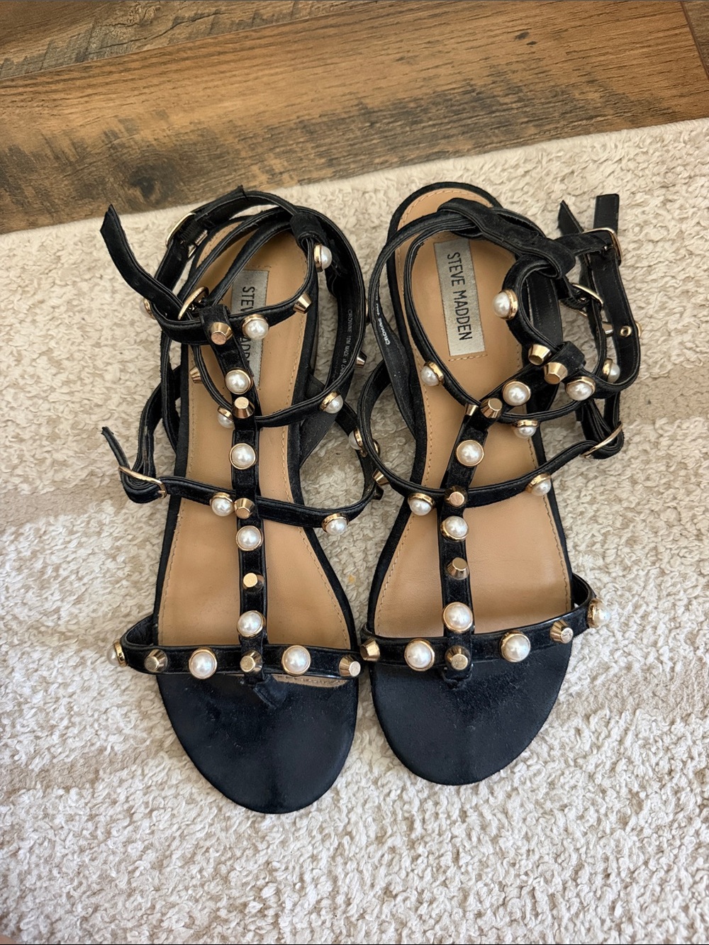 Steve Madden Black Pearl-Stud T-Strap Ankle Wrap Sandals